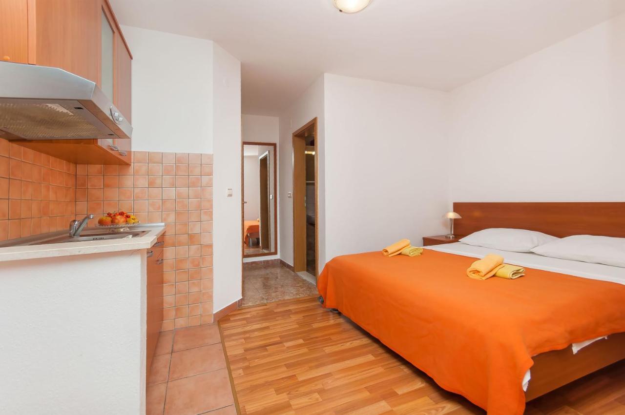 Apartments Ricina Dugi Rat Kültér fotó