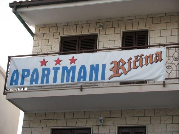 Apartments Ricina Dugi Rat Kültér fotó